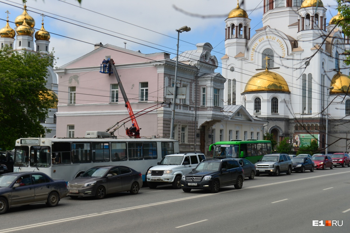 В Видном дом рядом с Церковью