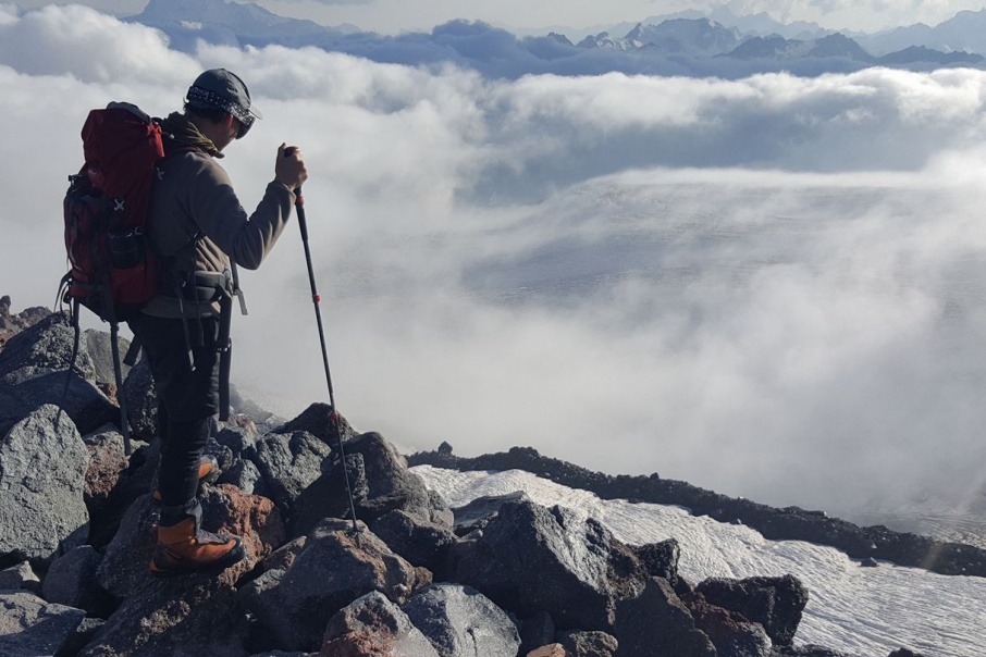 Волгоградский альпинист пропал на вершине Эльбруса