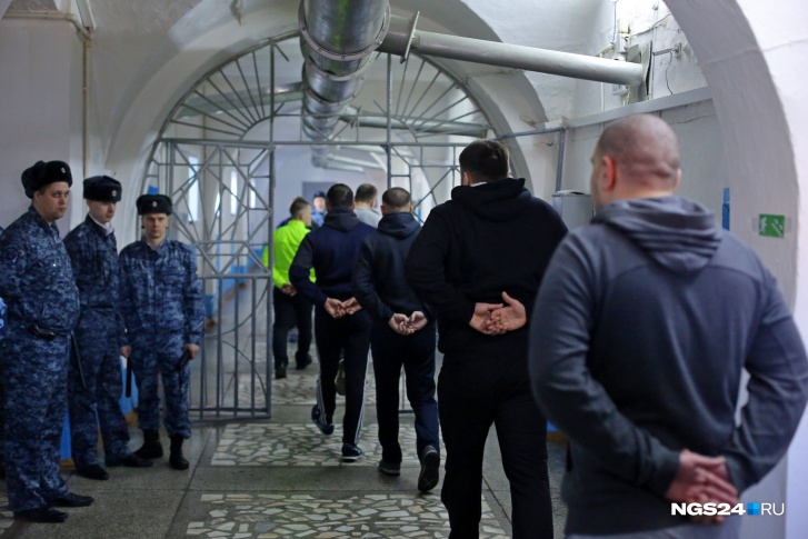 В ГУФСИН сообщили о том, что провели проверку и не заметили угроз жизни или здоровью арестованного Андрея Калинина В ГУФСИН сообщили о том, что провели проверку и не заметили угроз жизни или здоровью арестованного Андрея Калинина