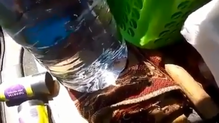 В МЧС Башкирии показали, как пластиковая бутылка может стать причиной пожара