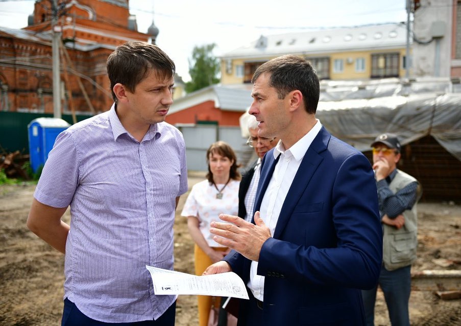 Сердцев ярославль. Представитель подрядчика. Кинотеатр в Депутатском переулке Ярославль. Стройка Барнаул скандал. Стройка на Кирова Ярославль.