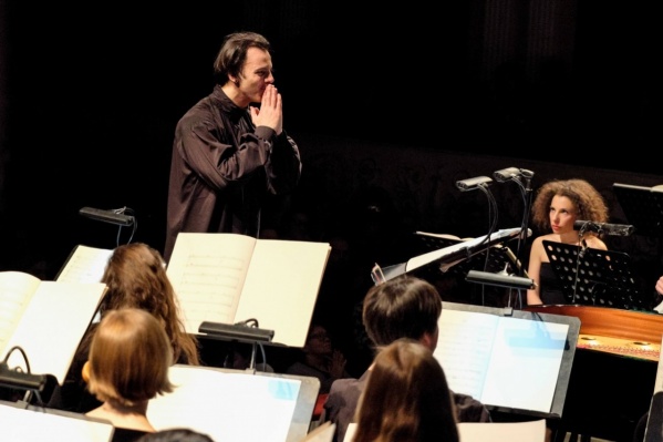 Уже скоро коллектив musicAeterna начнет новый сезон концертов и гастролей Уже скоро коллектив musicAeterna начнет новый сезон концертов и гастролей
