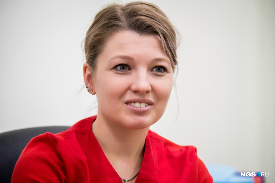 Светлана окончила НГУ, два года проучилась в ординатуре и уже полгода работает в НИИТО Светлана окончила НГУ, два года проучилась в ординатуре и уже полгода работает в НИИТО