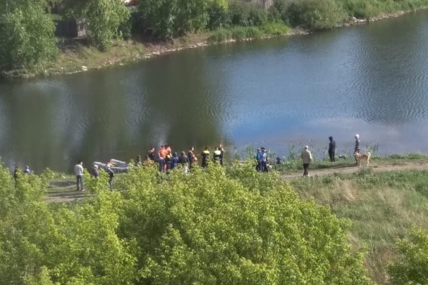 Очевидец пытался спасти мужчину, но не нашёл даже тело Очевидец пытался спасти мужчину, но не нашёл даже тело