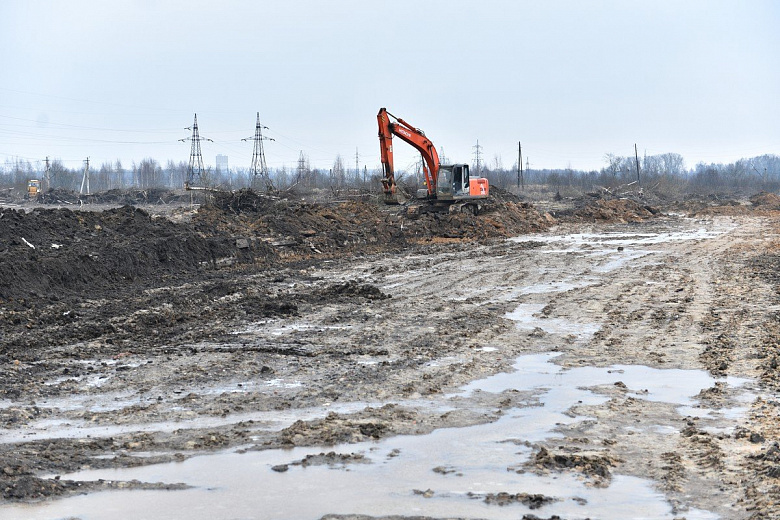 Власти пообещали сделать дорогу на Осташинском кладбище: работы уже идут