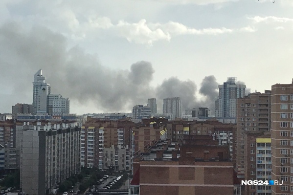 Пожар начался около 18:15 Пожар начался около 18:15