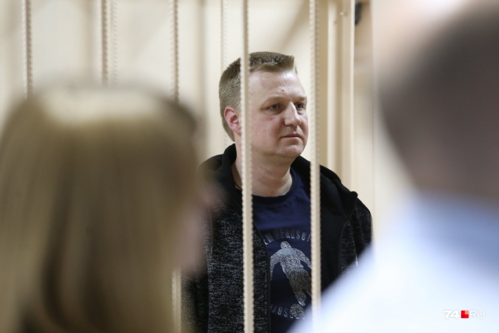 Евгений Пашков при мэре Тефтелеве руководил управлением капитального строительства администрации Челябинска Евгений Пашков при мэре Тефтелеве руководил управлением капитального строительства администрации Челябинска