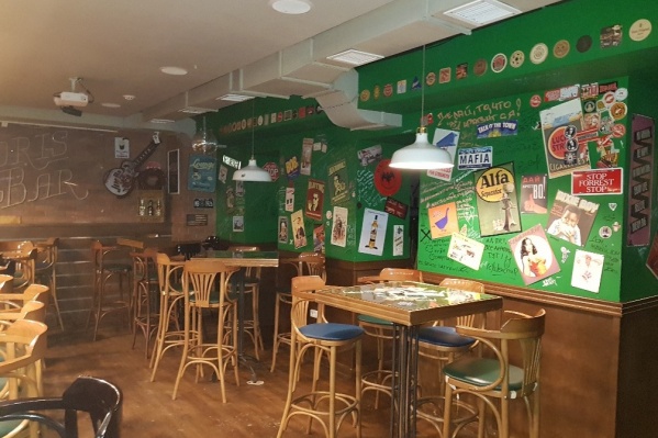 Boris Bar — излюбленное место среди челябинской молодёжи Boris Bar — излюбленное место среди челябинской молодёжи