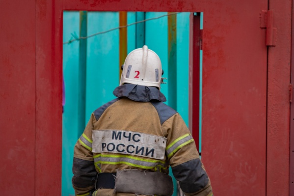 Пожарным удалось потушить пламя за 15 минут Пожарным удалось потушить пламя за 15 минут