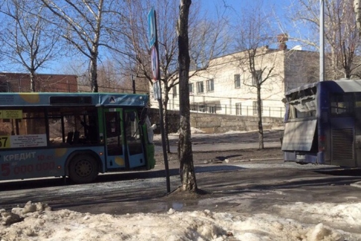 Столкновение произошло возле дома № 39 на улице Тургенева 