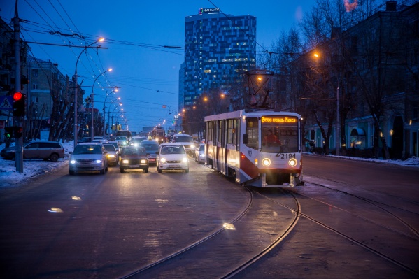 Депутаты решили выяснить, действительно ли движение на Тульском мосту нужно оптимизировать Депутаты решили выяснить, действительно ли движение на Тульском мосту нужно оптимизировать