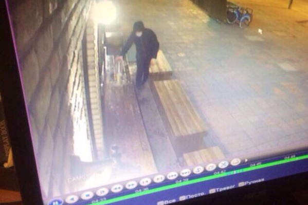 Кадр с видеокамеры Кадр с видеокамеры