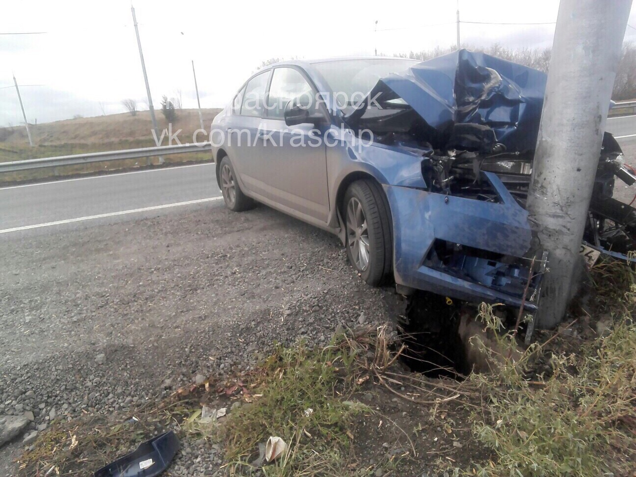 В аварии пострадал пассажир, сидящий на заднем сиденье В аварии пострадал пассажир, сидящий на заднем сиденье