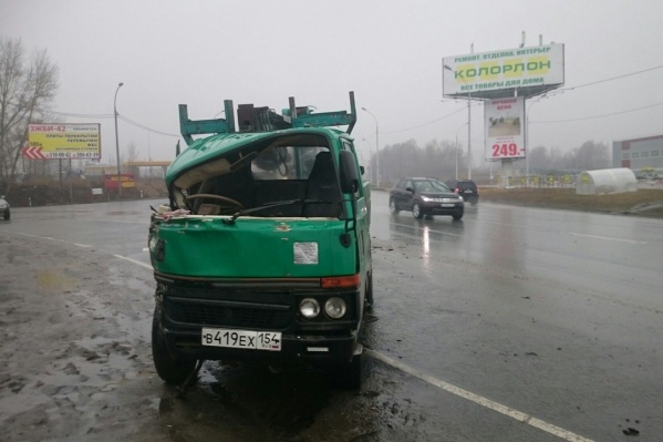 Никто из пассажиров рейсового автобуса не пострадал Никто из пассажиров рейсового автобуса не пострадал
