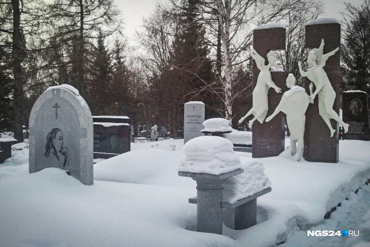 Кладбища в Красноярске переполнены