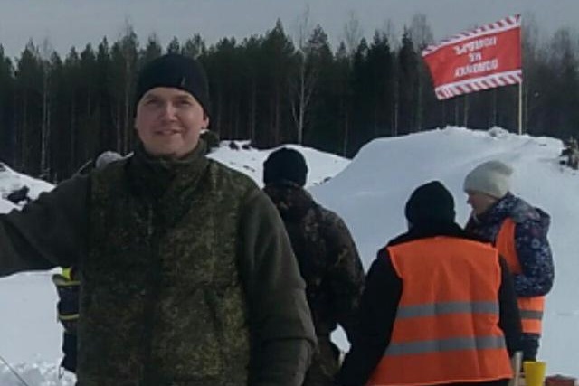 Денис Дробинин впервые приехал в Шиес вечером 14 марта Денис Дробинин впервые приехал в Шиес вечером 14 марта