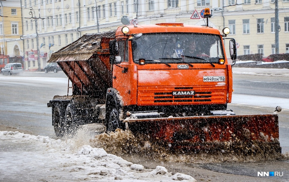 Ночная уборка в Нижнем Новгороде: рассказываем, где будут бороться со снегопадом сегодня