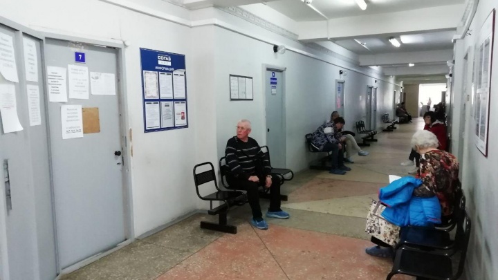 Больше не повторится: в ярославской больнице придумали, как избавиться от семичасовых очередей