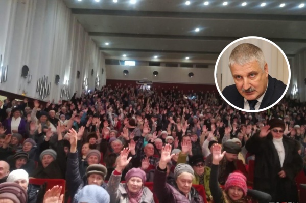 Инцидент произошёл во время встречи с жителями в ДК «Волжский» Инцидент произошёл во время встречи с жителями в ДК «Волжский»