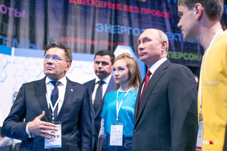 Президент России Владимир Путин уже бывал в Ярославле на форуме «ПроеКТОрия» Президент России Владимир Путин уже бывал в Ярославле на форуме «ПроеКТОрия»