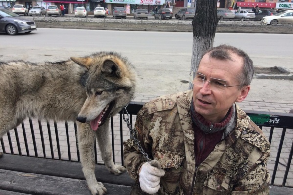 Сергей Панасенко доказывает, что его питомец абсолютно безвреден для окружающих, и готов отстаивать свою позицию в Верховном суде Сергей Панасенко доказывает, что его питомец абсолютно безвреден для окружающих, и готов отстаивать свою позицию в Верховном суде