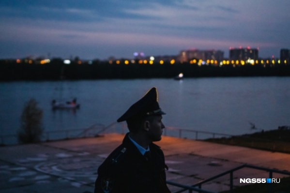 Один из посетителей устроил стрельбу из-за конфликта с гостями кафе Один из посетителей устроил стрельбу из-за конфликта с гостями кафе