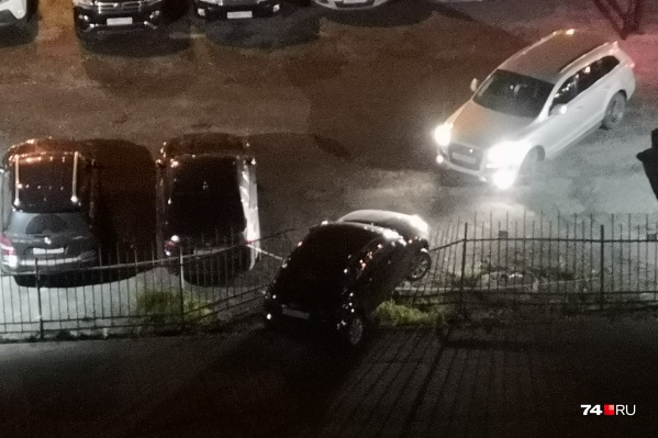 Пример бескомпромиссного подхода к парковке. А вам слабо? Пример бескомпромиссного подхода к парковке. А вам слабо?