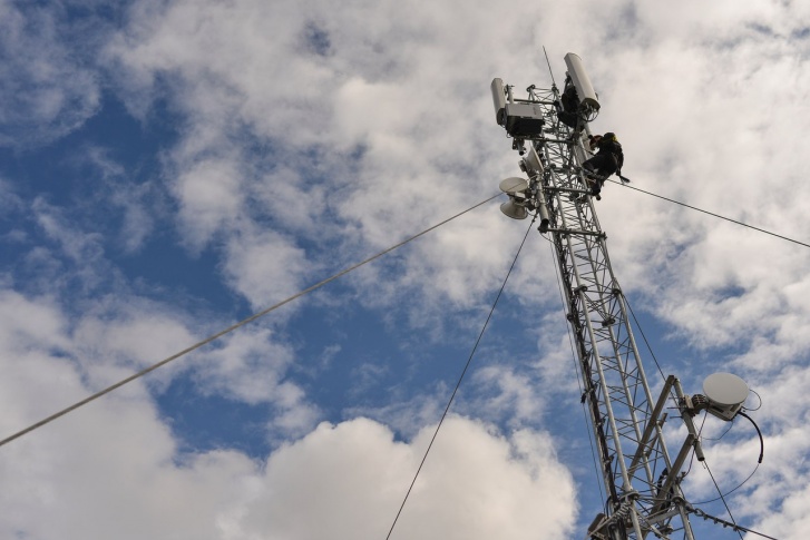 Мобильный оператор Tele2 снова опередил конкурентов по темпам строительства сети LTE. Эта динамика наблюдается с конца 2017 года