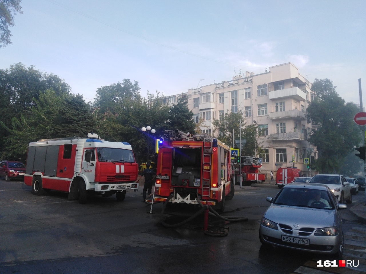 Владельцы квартиры, где начался пожар, не пострадали Владельцы квартиры, где начался пожар, не пострадали