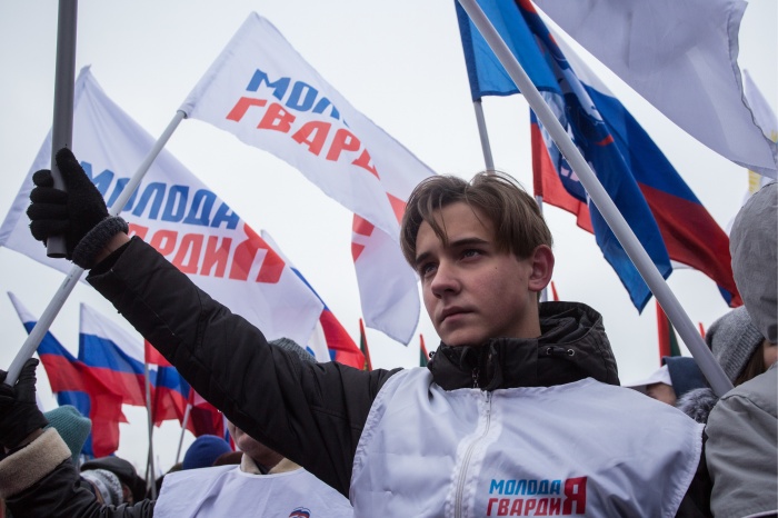 «Молодая гвардия» уже в эти выходные проведет опрос о храме в сквере «Молодая гвардия» уже в эти выходные проведет опрос о храме в сквере