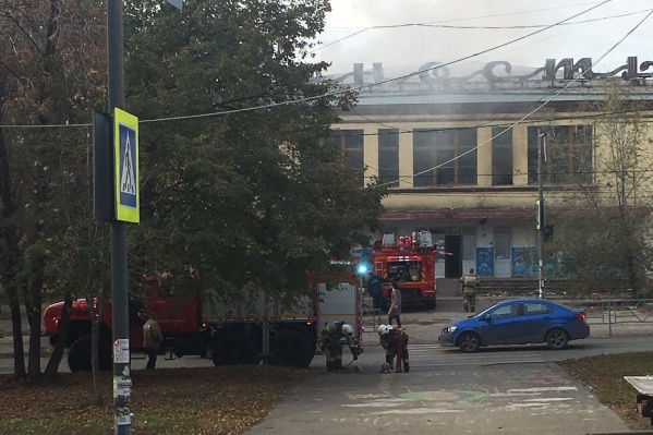 В заброшенном здании уже был пожар В заброшенном здании уже был пожар