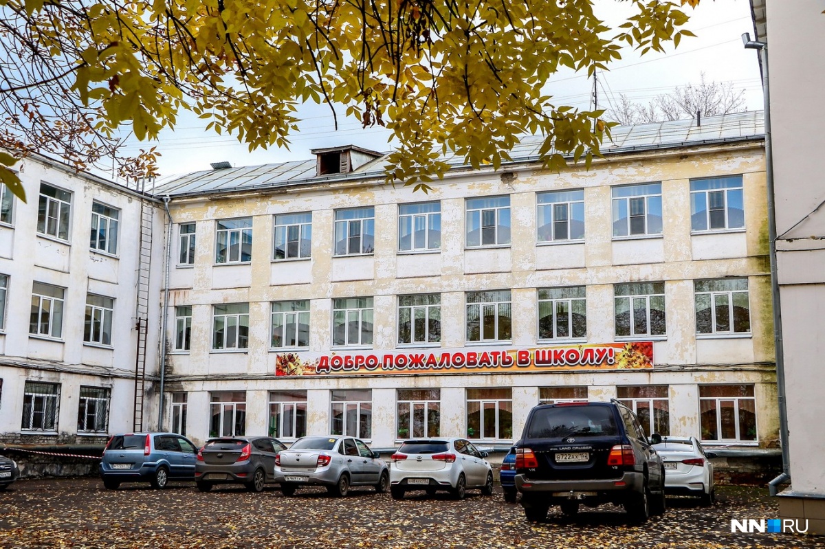школа 83 екб. школа на сортировке екатеринбург. директор 129 школы уфамигранов. школа 4 рудный. школа 129 екатеринбург.