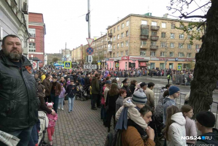 На 1 января 2017 года составила 1 млн 83 794 человека. За год население увеличилось на 15,9 тыс. человек На 1 января 2017 года составила 1 млн 83 794 человека. За год население увеличилось на 15,9 тыс. человек