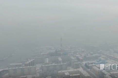 Горожане пожаловались на смог ещё вчера вечером Горожане пожаловались на смог ещё вчера вечером