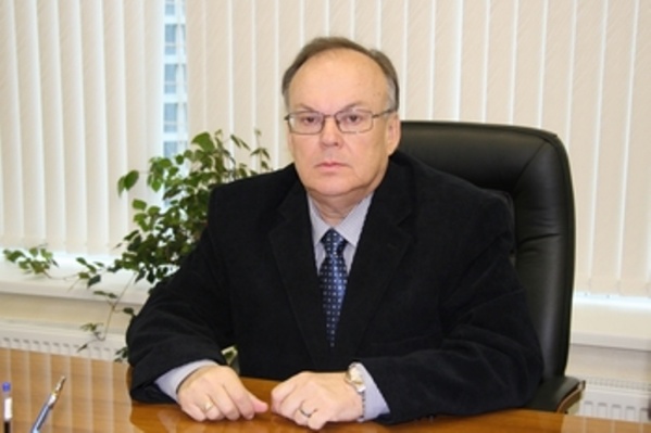 Сергей Давыденко продолжает ходить на работу Сергей Давыденко продолжает ходить на работу