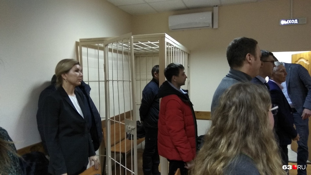 В зале собралась внушительная группа поддержки Наумова В зале собралась внушительная группа поддержки Наумова