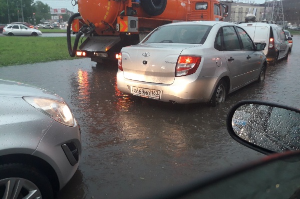 Кольцо наполнилось водой буквально за несколько минут Кольцо наполнилось водой буквально за несколько минут