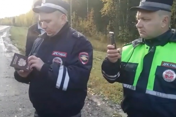 Водитель, опубликовавший видеозапись, утверждает, что его остановили без причины Водитель, опубликовавший видеозапись, утверждает, что его остановили без причины
