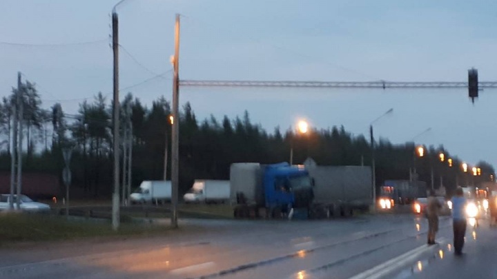 Из-за ДТП перекрыто движение на федеральной трассе под Нижним Новгородом