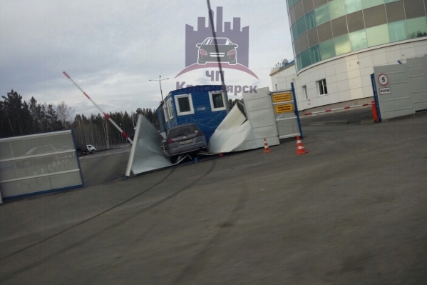Авария произошла рядом с командно-диспетчерским пунктом Авария произошла рядом с командно-диспетчерским пунктом