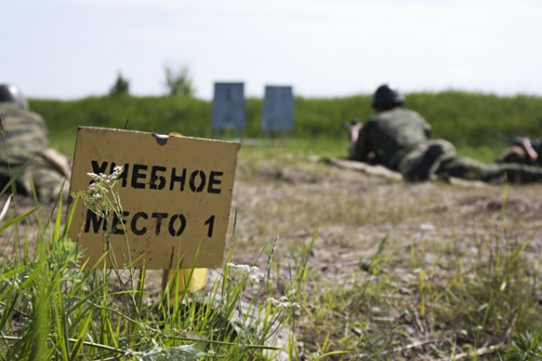 За продажу деталей с боевых машин военнослужащий получил два года колонии За продажу деталей с боевых машин военнослужащий получил два года колонии