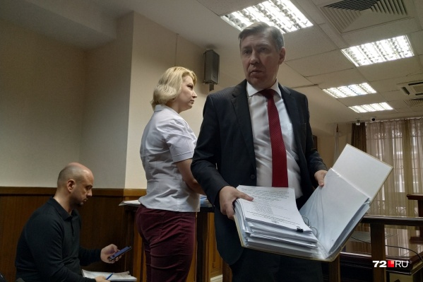 Степан Матаев обратил внимание представителей правительства и департамента недропользования на тот факт, что они уже больше месяца не могут донести все необходимые документы Степан Матаев обратил внимание представителей правительства и департамента недропользования на тот факт, что они уже больше месяца не могут донести все необходимые документы
