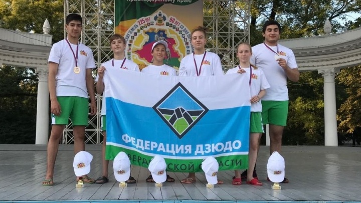 Пять медалей на шестерых: уральские дзюдоисты отлично выступили на Всероссийской cпартакиаде
