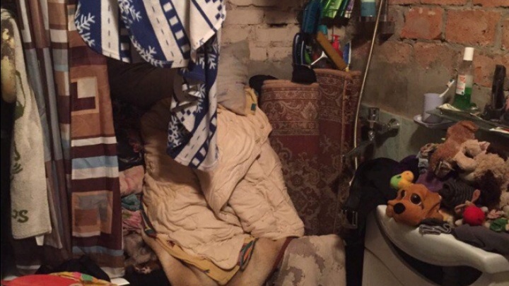 Спустя два года пермская семья взыскала 250 тысяч с УК за то, что их квартиру залило кипятком