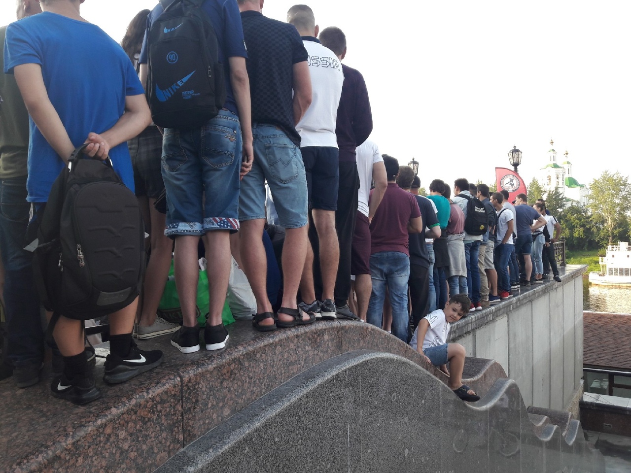 Лишь бы не упали Лишь бы не упали