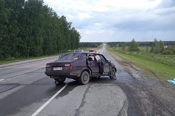В аварии на Северном объезде столкнулись три автомобиля В аварии на Северном объезде столкнулись три автомобиля