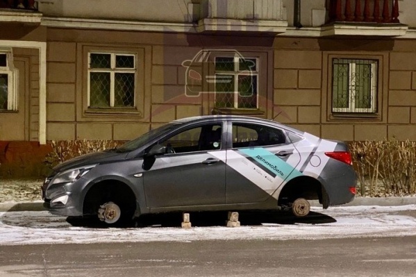 Еще один автомобиль поминутной аренды разули на правобережье Еще один автомобиль поминутной аренды разули на правобережье 