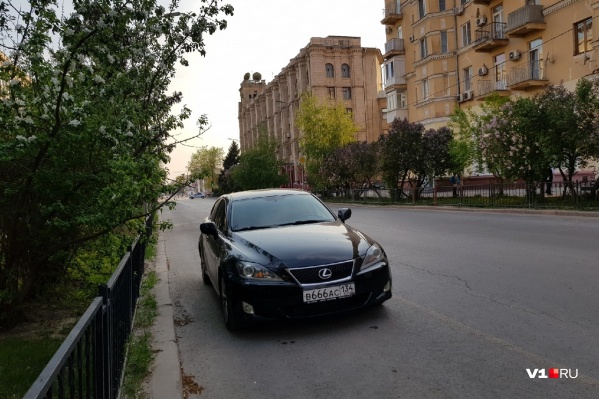 Ирония судьбы и ничего больше, уверяют и представители церкви, и владелец Ирония судьбы и ничего больше, уверяют и представители церкви, и владелец