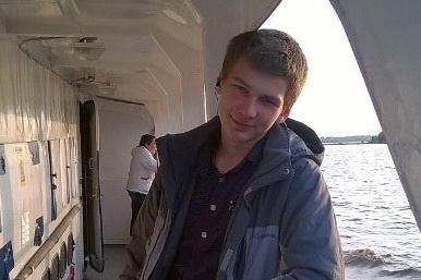 Утром 20 мая 2018 года Романа затолкали в автомобиль «Пежо» и увезли. Его тело нашли только вечером 21 мая Утром 20 мая 2018 года Романа затолкали в автомобиль «Пежо» и увезли. Его тело нашли только вечером 21 мая 