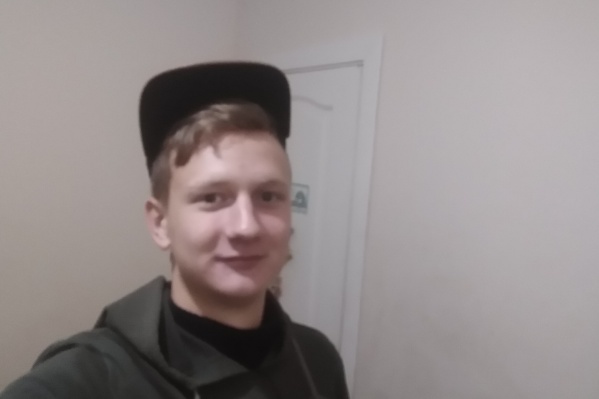 Егор Матофанов — 19-летний архангелогородец. Сейчас готовится пойти в армию Егор Матофанов — 19-летний архангелогородец. Сейчас готовится пойти в армию